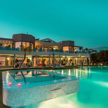 Abahana Villas Moorea Villa